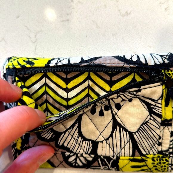 Vera Bradley Hipster Citron Floral Crossbody Purse with Wallet - Picture 11 of 12